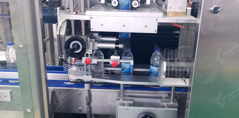 貼標(biāo)套標(biāo)機(jī)